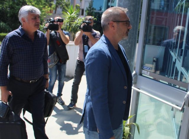 Tahiri del sërish para gjykatës: Skandaloze, si mund të humbin letrat në Prokurori Tahiri del sërish para gjykatës: Skandaloze, si mund të humbin letrat në Prokurori