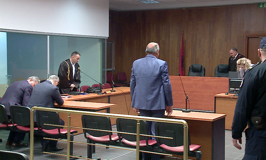 Avokati del me deklaratë të fortë për politikanët shqiptarë: “Do dëgjoni tmerre të mëdha”! Avokati del me deklaratë të fortë për politikanët shqiptarë: “Do dëgjoni tmerre të mëdha”!