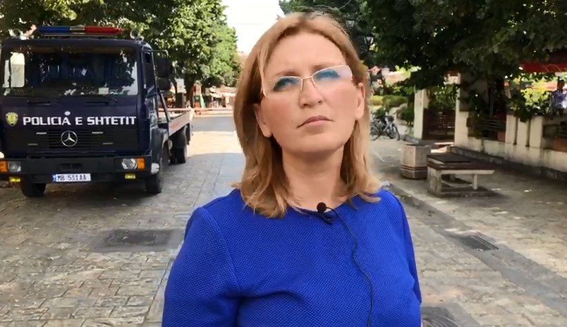 Voltana Ademi në situatë të vështirë! Zëri i Amerikës paralajmëron: “Këmbët e shpejta për ikje… faqja e bardhë për mbrritje!” Voltana Ademi në situatë të vështirë! Zëri i Amerikës paralajmëron: “Këmbët e shpejta për ikje… faqja e bardhë për mbrritje!”