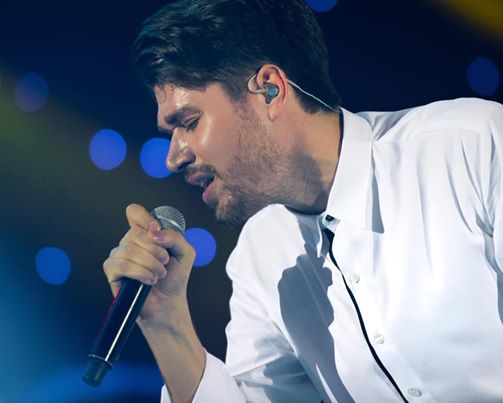 Alban Skënderaj shumë shpejt në kryeqytet me recitalin e tij …”Nën Yjet E Tiranës” Alban Skënderaj shumë shpejt në kryeqytet me recitalin e tij …”Nën Yjet E Tiranës”