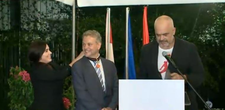 Përplasjet e forta të opozitës dhe Ilir Metës me kryeministrin Rama, ambasadori austriak tregon se çfarë do të ndodhë së shpejti Përplasjet e forta të opozitës dhe Ilir Metës me kryeministrin Rama, ambasadori austriak tregon se çfarë do të ndodhë së shpejti