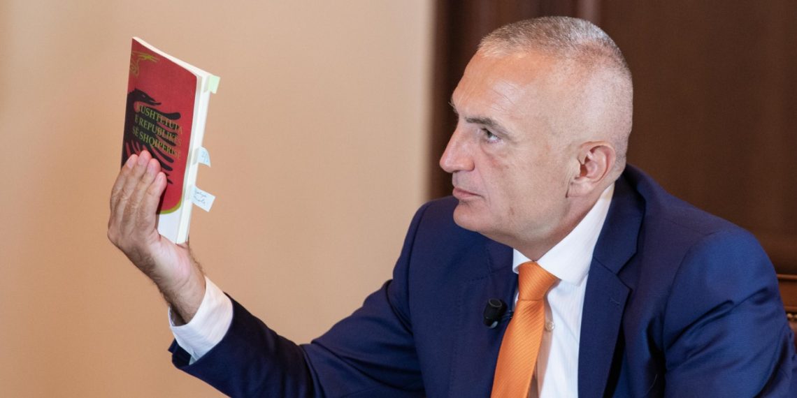 Neni 161 i kodit zgjedhor që zgjidh krizën në Shkodër: Meta nuk ka asgjë në dorë vetëm këshillat juristëve “analfabet funksional” (Faktet) Neni 161 i kodit zgjedhor që zgjidh krizën në Shkodër: Meta nuk ka asgjë në dorë vetëm këshillat juristëve “analfabet funksional” (Faktet)