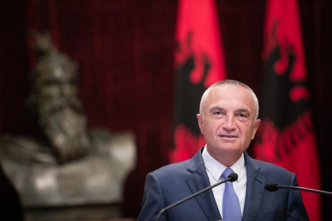 Letra/ Prefekti i Shkodrës i drejtohet Metës, për çfarë e njofton Letra/ Prefekti i Shkodrës i drejtohet Metës, për çfarë e njofton