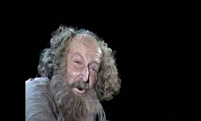 75-vjetori i Mirush Kabashit: Aktori i madh feston ditën e lindjes mes artistëve të rinj! 75-vjetori i Mirush Kabashit: Aktori i madh feston ditën e lindjes mes artistëve të rinj!