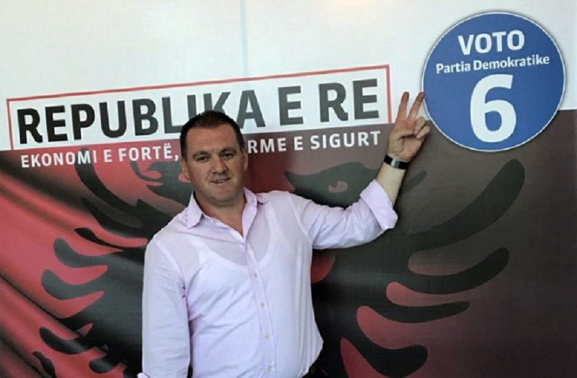 Pas Bashës rrëshket nga truri dhe nënkryetari i Bashkisë Kamëz: Konfliktin e kam me Ramën dhe Lleshaj (por ja si e nxjer blof policia) Pas Bashës rrëshket nga truri dhe nënkryetari i Bashkisë Kamëz: Konfliktin e kam me Ramën dhe Lleshaj (por ja si e nxjer blof policia)