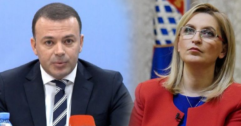 Fuga komenton largimin e Valdrin Pjetrit dhe zbulon skenarin që do të luaj Meta dhe PD me 13 tetorin: Ma tha “papagalli” im Fuga komenton largimin e Valdrin Pjetrit dhe zbulon skenarin që do të luaj Meta dhe PD me 13 tetorin: Ma tha “papagalli” im