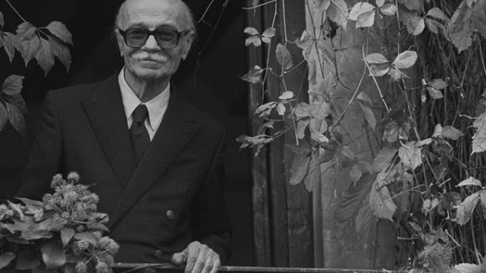 Kur shkrimtari i madh Ernesto Sabato deklaronte : Nëna ime ka jetuar gjithnjë me nostalgjinë e të parëve, gjithmonë fliste shqip me të vëllain e saj Kur shkrimtari i madh Ernesto Sabato deklaronte : Nëna ime ka jetuar gjithnjë me nostalgjinë e të parëve, gjithmonë fliste shqip me të vëllain e saj