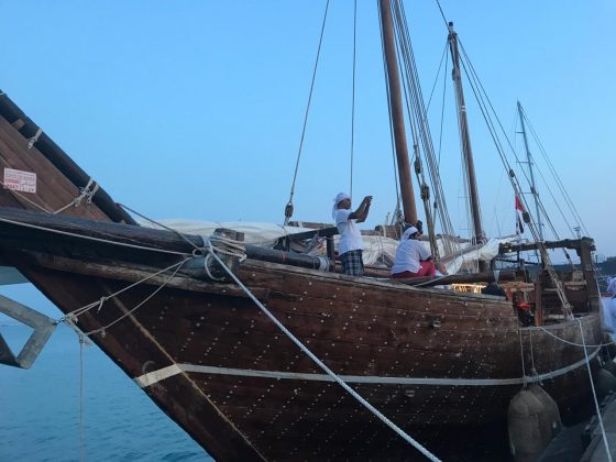 Mbërrin në Durrës veliera e lashtë nga Katari, atraksion për turistët Mbërrin në Durrës veliera e lashtë nga Katari, atraksion për turistët