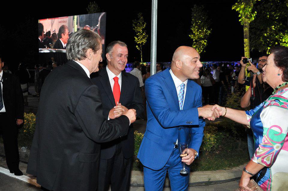 Halli i Berishës dhe hallet e opozitës