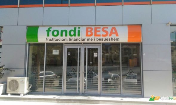 Hetimet për “Fondin Besa”! Artur Zheji i kishte dhënë drejtoreshës 100 mijë dollarë me interesa super të larta Hetimet për “Fondin Besa”! Artur Zheji i kishte dhënë drejtoreshës 100 mijë dollarë me interesa super të larta