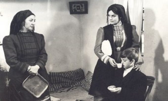 Elvira Diamanti, Marigoja rebele e kohëve moderne Elvira Diamanti, Marigoja rebele e kohëve moderne