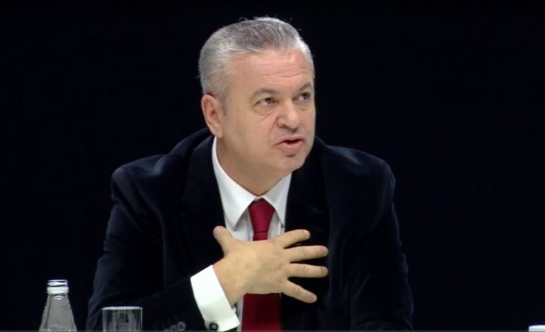 Për spurdhjakët që bëjnë si të nevrikosur pse u hoq Niko e erdhi Nako Për spurdhjakët që bëjnë si të nevrikosur pse u hoq Niko e erdhi Nako