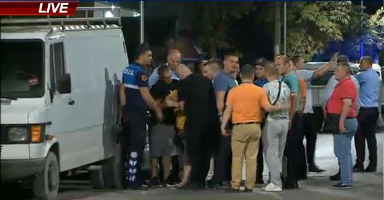 E.kzekutimi me 10 p.lumba i ish-policit, identifikohet njëri nga autorët E.kzekutimi me 10 p.lumba i ish-policit, identifikohet njëri nga autorët