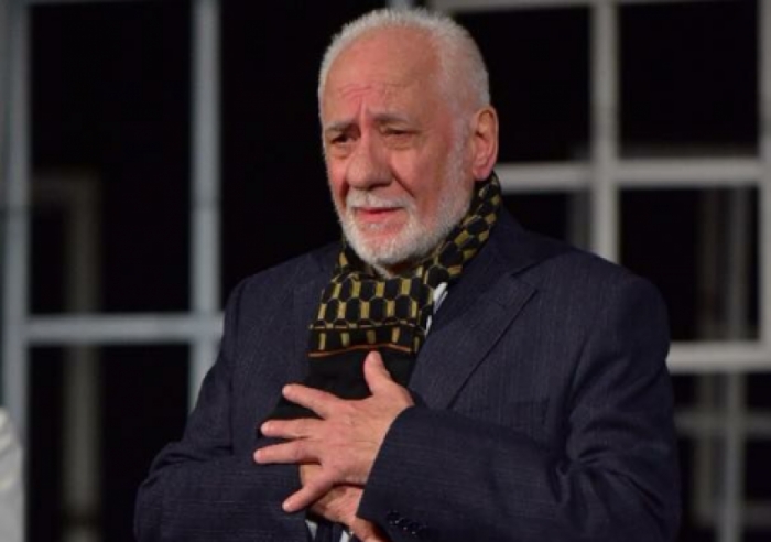 Rama publikon mesazhin emocionues të aktorit Reshat Arbana për një Teatër të ri Rama publikon mesazhin emocionues të aktorit Reshat Arbana për një Teatër të ri