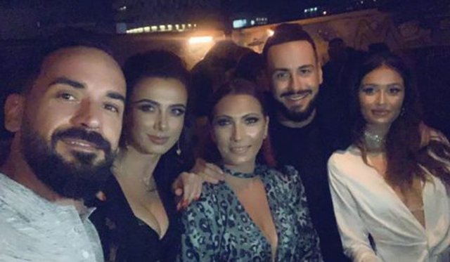 “O lezbikeeee…ç’ne me meshkuj ti”! Komentuesi shpërthen ndaj moderatores së njohur, ajo nuk ia përton