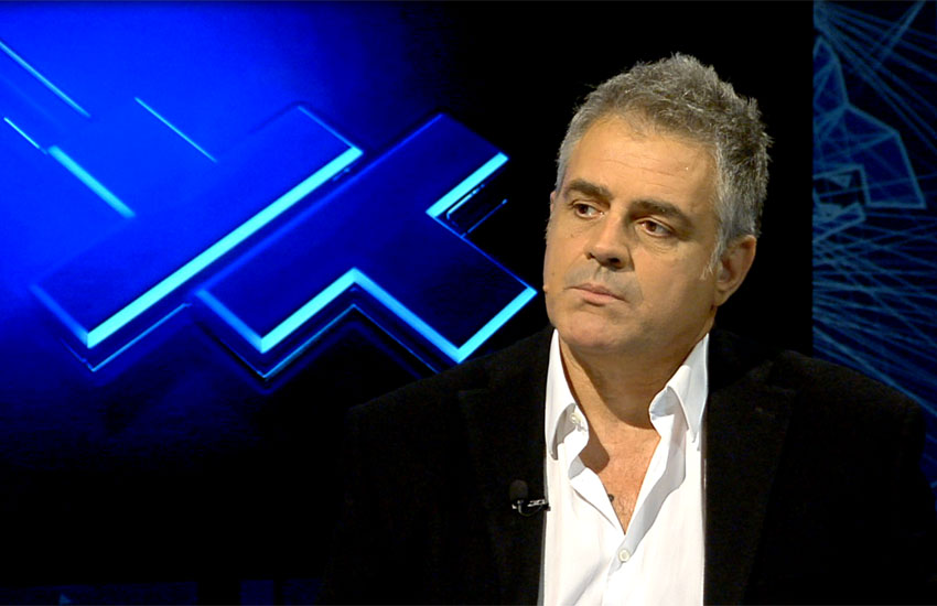 Taulant Muka i përvishet Dritan Hilës: “Duhet të kërkoni ndjesë publike kur promovoni vjedhes te titujve profesor!” Taulant Muka i përvishet Dritan Hilës: “Duhet të kërkoni ndjesë publike kur promovoni vjedhes te titujve profesor!”