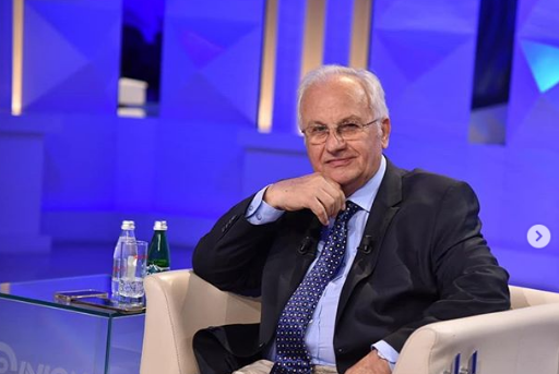 Si u bëra mjek personal i Enver Hoxhës?! Si u bëra mjek personal i Enver Hoxhës?!