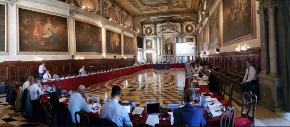 Misioni faktmbledhës për Metën! Delegacioni i “Venecias” nuk takohet me PD-në: Ja kur del opinioni për Presidentin