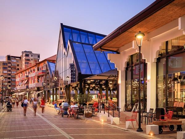 Tirana në faqet e “NYT”: Një qytet kozmopolitan, e ardhmja e shkëlqyer e Shqipërisë