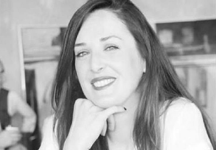 Humb jetën gjatë lindjes gazetarja e njohur shqiptare, nënë e tre fëmijëve Humb jetën gjatë lindjes gazetarja e njohur shqiptare, nënë e tre fëmijëve