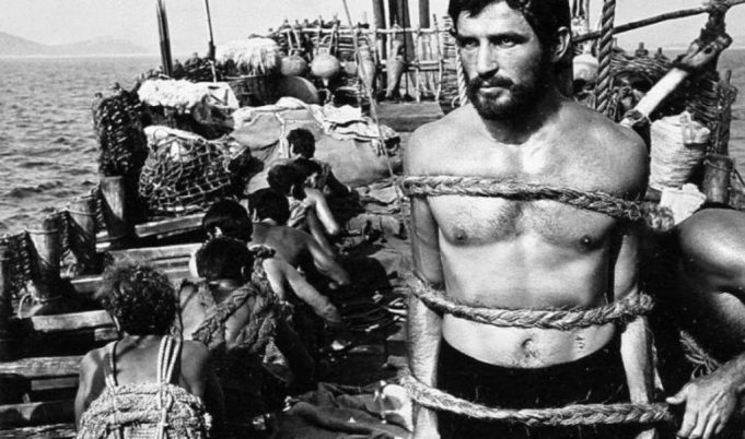 Bekim Fehmiu, “Odiseja” me të cilin krenohen shqiptarët Bekim Fehmiu, “Odiseja” me të cilin krenohen shqiptarët