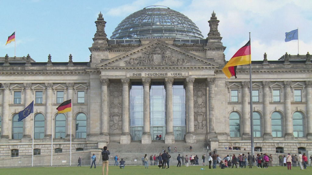 Eksperti gjerman: Në tetor, Shqipëria merr një “Po” me kushte. Edhe Franca do thotë “Po” Eksperti gjerman: Në tetor, Shqipëria merr një “Po” me kushte. Edhe Franca do thotë “Po”