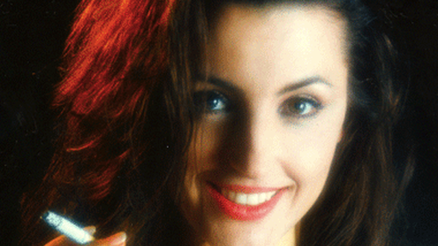 Pse  Parashqevi Simaku është miti më i madh shqiptarë?! (Foto)