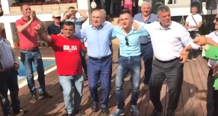 Taulant Balla: Më 25 prill 2021, partia e Ilir Metës do ikë për skrap. Inati i presidentit ngatërrestar do marrë fund Taulant Balla: Më 25 prill 2021, partia e Ilir Metës do ikë për skrap. Inati i presidentit ngatërrestar do marrë fund