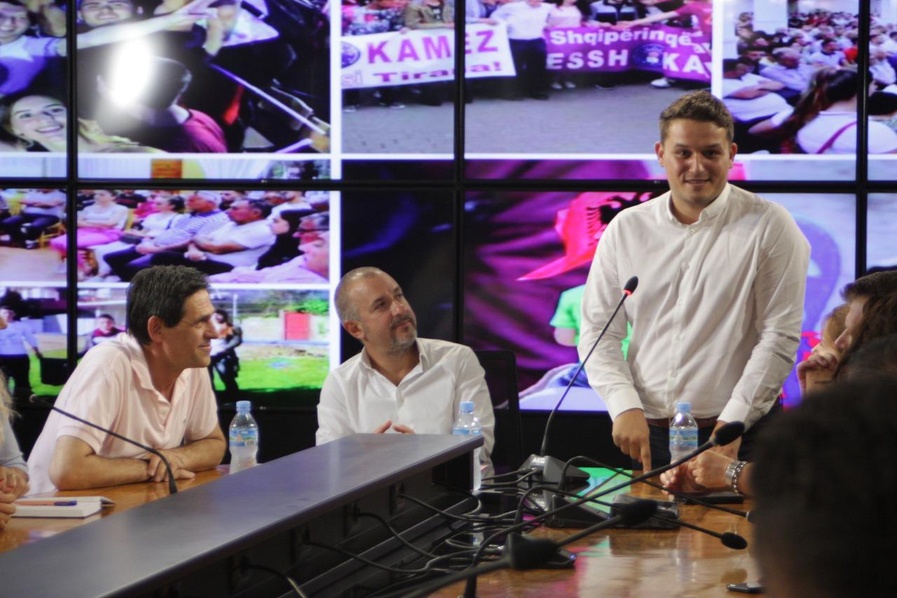 Deputetit më të ri në PS-së i ngarkohet detyra e rëndësishme Deputetit më të ri në PS-së i ngarkohet detyra e rëndësishme