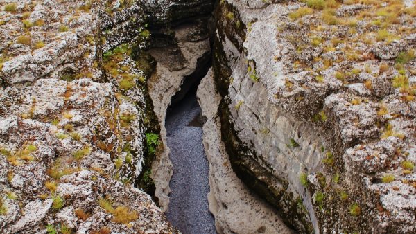 Mali i Zi i kërkon llogari Shqipërisë për hidrocentralet
