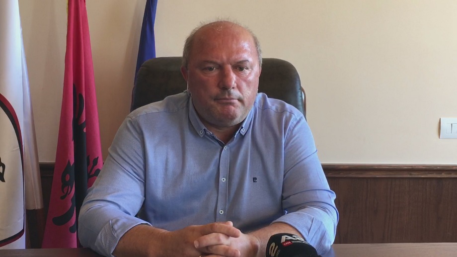 Prokuroria kërkesë Mark Babanit për të dhënë shenjat e gishtave pranë organit të akuzës Prokuroria kërkesë Mark Babanit për të dhënë shenjat e gishtave pranë organit të akuzës