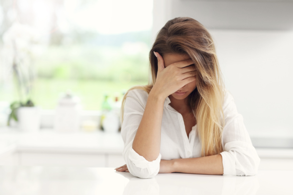 Kalvari i v.uajtjeve të nënës së 3 fëmijët me 3 ish-partnerë për t’rritur: I pari la shtatëzënë shoqen time, tjetrin e njoha kur ishte në b.urg i treti iku dhe nuk u kthye kurrë! Kalvari i v.uajtjeve të nënës së 3 fëmijët me 3 ish-partnerë për t’rritur: I pari la shtatëzënë shoqen time, tjetrin e njoha kur ishte në b.urg i treti iku dhe nuk u kthye kurrë!