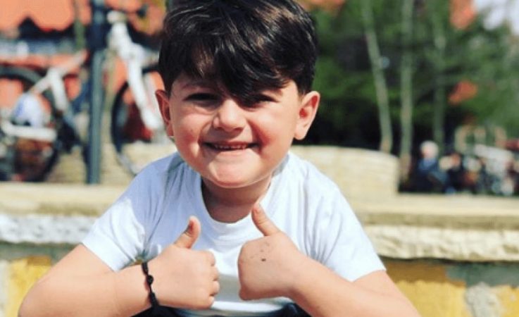 Fitoi zemrat e shqiptarëve: “Taramelja” nis sot rrugën e dijes! (Foto)