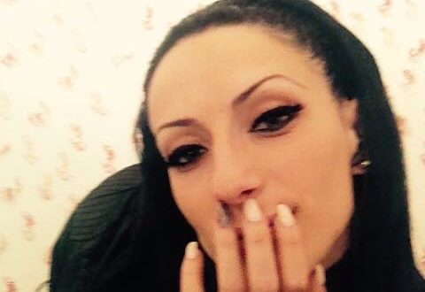 “Mos e quani k*rvë”! Gazetarja zbulon takimin e saj me Marsida Qatjan dhe lëshon thirrjen e fortë: Një qenie që nuk ishte as njeri, as femër e as nënë! “Mos e quani k*rvë”! Gazetarja zbulon takimin e saj me Marsida Qatjan dhe lëshon thirrjen e fortë: Një qenie që nuk ishte as njeri, as femër e as nënë!