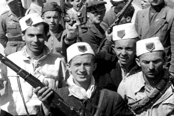 Paskan mbetur ende ballistë në Shqipëri?!