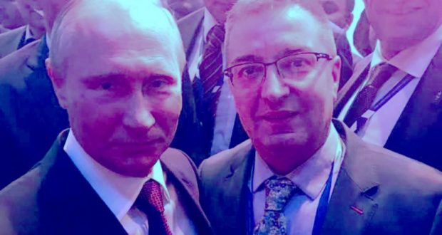 Presidenti rus Vladimir Putin uron Ilir Metën për pavarësinë