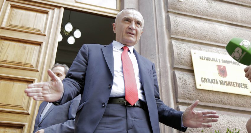 13 tetori, ja si dështoi Meta të mbante zgjedhje dhe të shpëtonte LSI, PD “hodhi në erë” gjithë strategjinë e presidentit 13 tetori, ja si dështoi Meta të mbante zgjedhje dhe të shpëtonte LSI, PD “hodhi në erë” gjithë strategjinë e presidentit