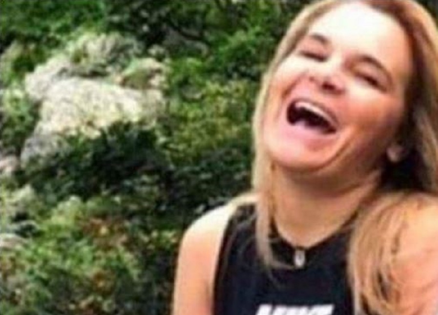 Monika habit SHBA-në: Vilën në Lalëz e kam në bashkëpronësi me mamin, të blerë nga dyqanet e pronës së babit… ne na ka hetuar Amerika e s’ka gjetur gjë” Monika habit SHBA-në: Vilën në Lalëz e kam në bashkëpronësi me mamin, të blerë nga dyqanet e pronës së babit… ne na ka hetuar Amerika e s’ka gjetur gjë”