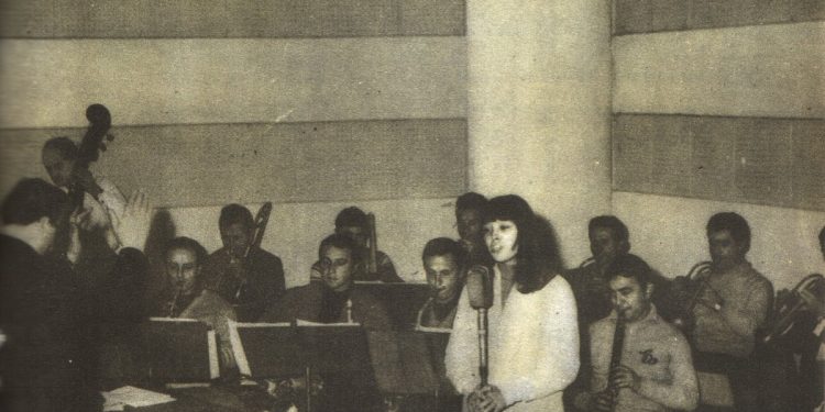 Zbardhen emrat 315 intelektualeve të Tiranës që ndiqeshin nga Sigurimi i Shtetit: Nga Rikard Larja tek Helena Kadare