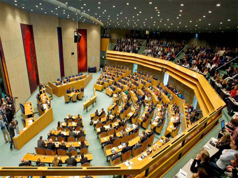 Votimi, rrëzohen 3 amendamentet e ekstremistëve në parlamentin e Holandës kundër Shqipërisë Votimi, rrëzohen 3 amendamentet e ekstremistëve në parlamentin e Holandës kundër Shqipërisë