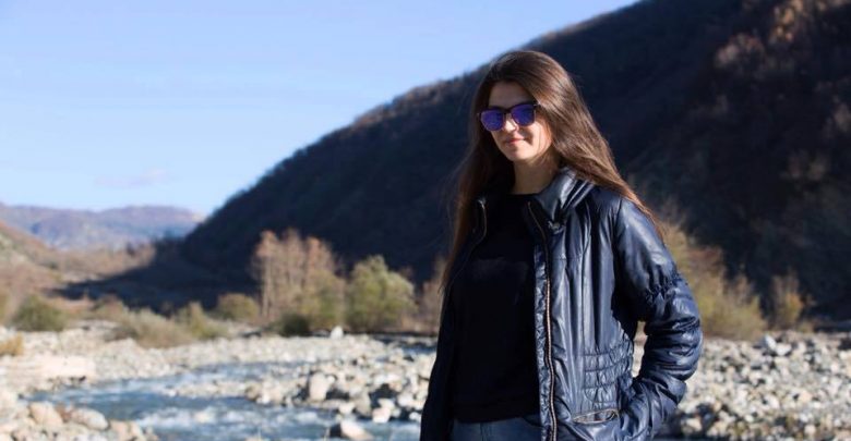 Mikja e afërt e djalit të tij humbi jetën bashkë me prindërit e vëllanë nga tërmeti, kryeministri Rama bën lëvizjen e papritur live