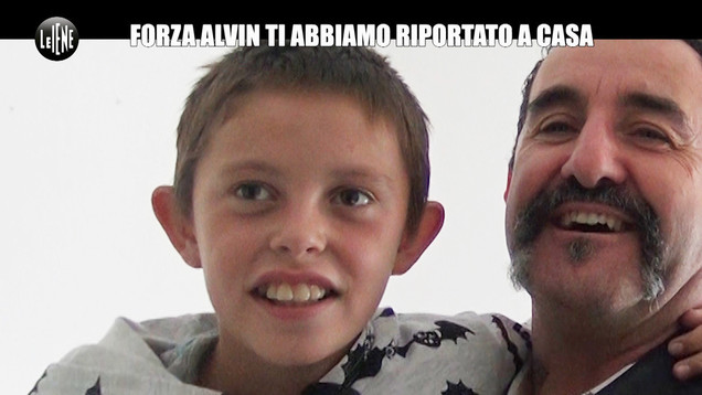 “Je mirë tani”? Gazetari i italian i flet shqip Alvinit: Publikohen pamjet e rralla nga rrugëtimi i 11-vjeçarit nga kampi i ferrit deri tek takimi me babain e motrat (Video)