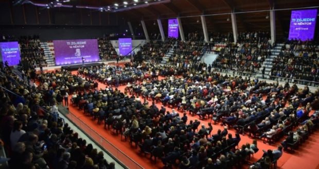 Nis Kongresi i ri i PS-së, rreth 100 mijë anëtarë do të votojnë për të zgjedhur delegatët e rinj (Çfarë do jetë ndryshe këtë herë) Nis Kongresi i ri i PS-së, rreth 100 mijë anëtarë do të votojnë për të zgjedhur delegatët e rinj (Çfarë do jetë ndryshe këtë herë) 