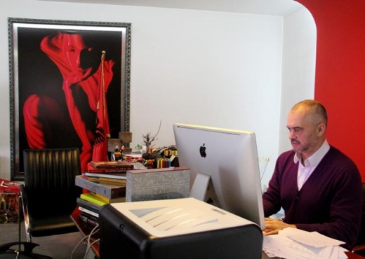 Rama reagon pas zërave se ishte sëmurë: U “mbylla” duke punuar për ligjin për “KÇK” Rama reagon pas zërave se ishte sëmurë: U “mbylla” duke punuar për ligjin për “KÇK”