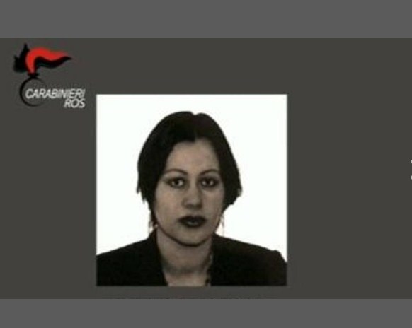 Ra në dashuri me rekrutuesin e saj! Si u transformua mamaja e Alvinit nga shtëpiake, në luftëtare të ISIS-it?!