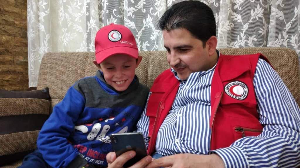 Alvini jashtë kampit të ferrit, i lirë në Damask (Foto) Alvini jashtë kampit të ferrit, i lirë në Damask (Foto)