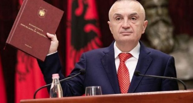 Nuk e dinim, Meta paska bërë Kushtetutën! Presidenti në “rënie të lirë”: Refuzon apelin e BE! Ata janë rrëmujë për vete, ca po ikin e ca po vijnë