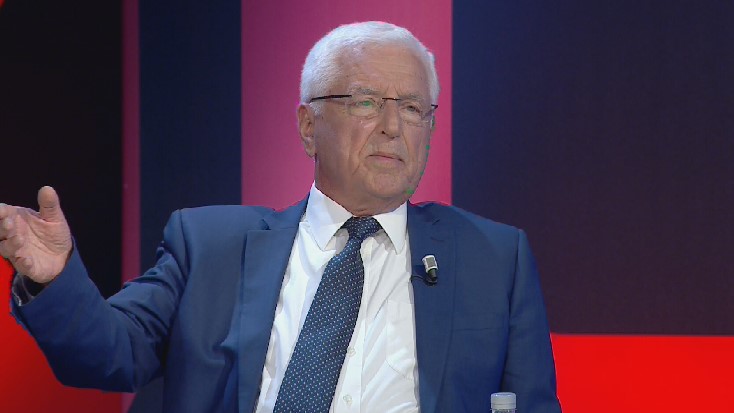 “Shpërthen” Neritan Ceka: Të iki nga Shqipëria ai “katundari” Bochardt që fyu “qytetarët” e Astirit “Shpërthen” Neritan Ceka: Të iki nga Shqipëria ai “katundari” Bochardt që fyu “qytetarët” e Astirit