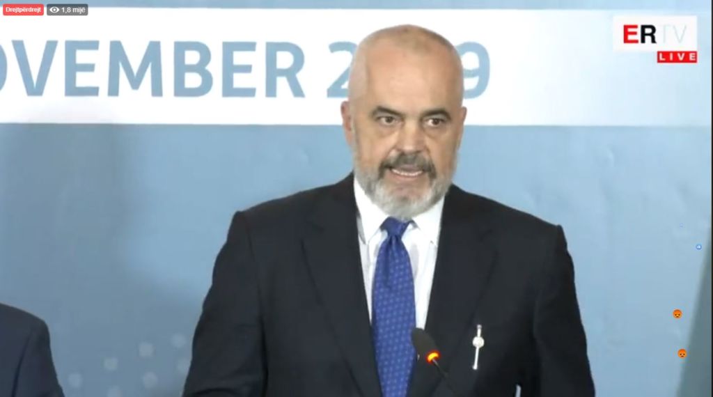 Kosova po vetëpërjashtohet nga lëvizja e lirë në Ballkanin Perëndimor: Shqipëria s’ka ndërruar qëndrim ndaj Serbisë! Kosova po vetëpërjashtohet nga lëvizja e lirë në Ballkanin Perëndimor: Shqipëria s’ka ndërruar qëndrim ndaj Serbisë!