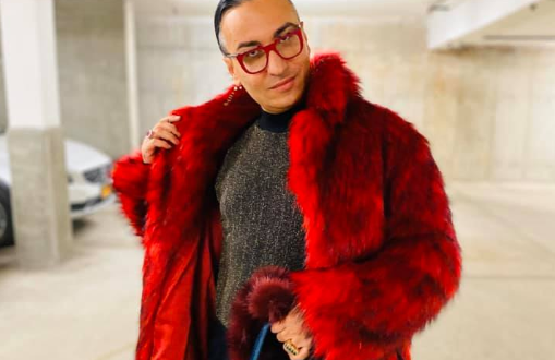 “O hale na more fytyrën, lodhu unë për …”! Biznesmeni gay Elton Ilirjani sulmon ashpër nga New York “Zogun e Tiranës’ pas a.rrestimit “O hale na more fytyrën, lodhu unë për …”! Biznesmeni gay Elton Ilirjani sulmon ashpër nga New York “Zogun e Tiranës’ pas a.rrestimit